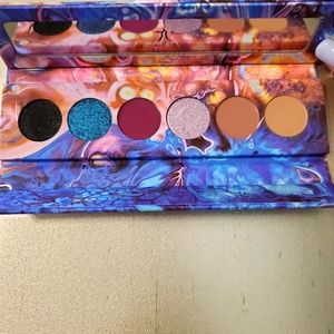 Kaleidos Futurism 3 Palette